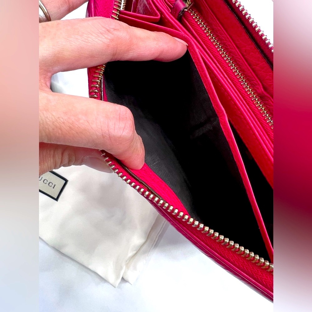 Gucci Pink Leather Soho Interlocking GG Logo Zip Around Wallet w/COA - Picture 13 of 17